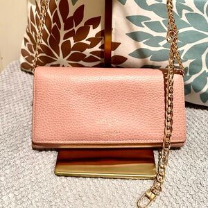 Gucci Leather pink trifold wallet